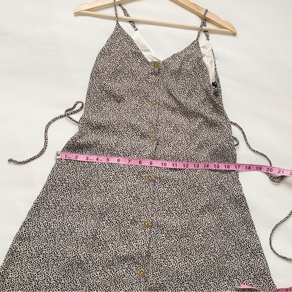 Button Down Speckled Midi Dress - Picture 12 of 14